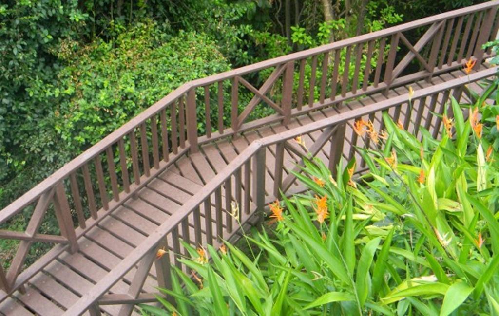 Being Villa Plymouth Ngoại thất bức ảnh